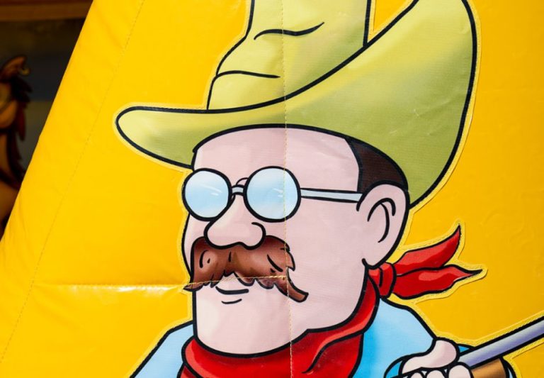 Springkussen Western