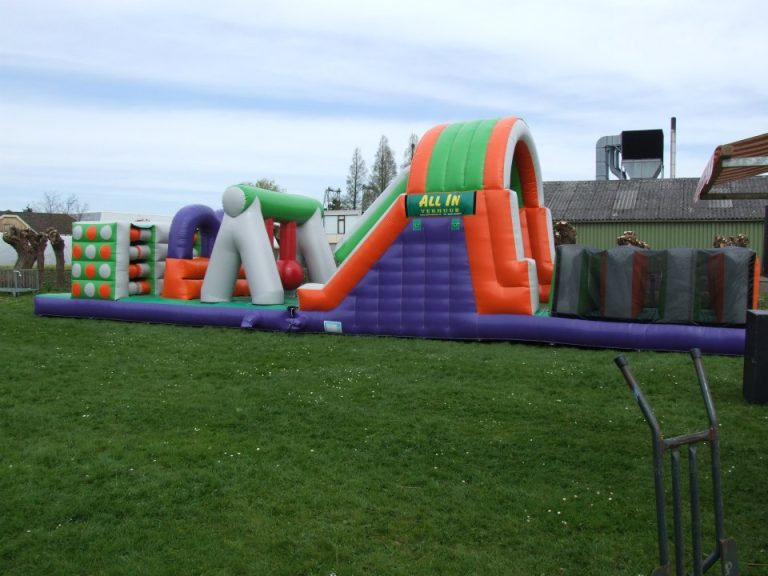 Stormbaan "Take Out" 17x4 meter